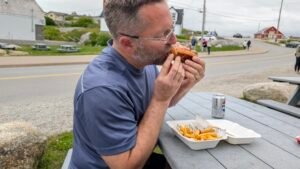 Eating Like a Fisherman: The Dockside Meals Most Tourists Never Find